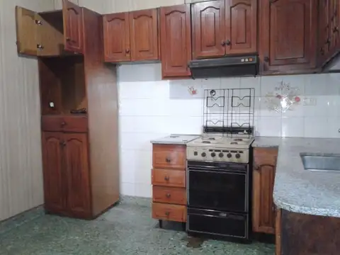Depto Tipo Casa en Venta con 1