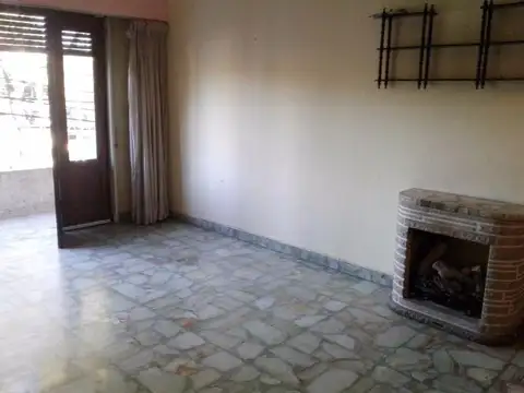 Bermejo 1000, Piso 1