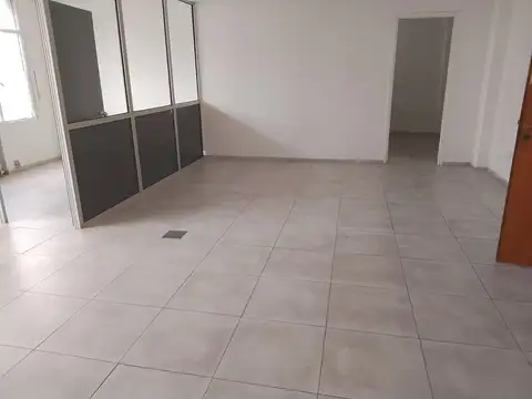 Oficina en Alquiler en San Telmo, $ 250.000