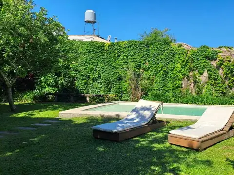 Venta de casa 3 dormitorios en Granadero Baigorria