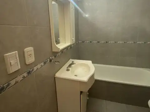 Departamento 2 ambientes con 1 baño