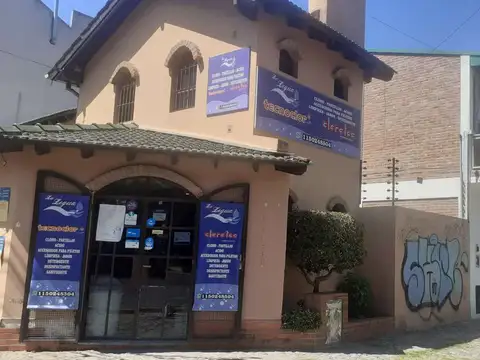 LOCALES EN BLOCK EN LAS LOMAS DE SAN ISIDRO. UBICACIÓN ÚNICA 