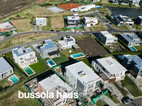 Casa en Venta en Puertos - Acacias, USD 348.000
