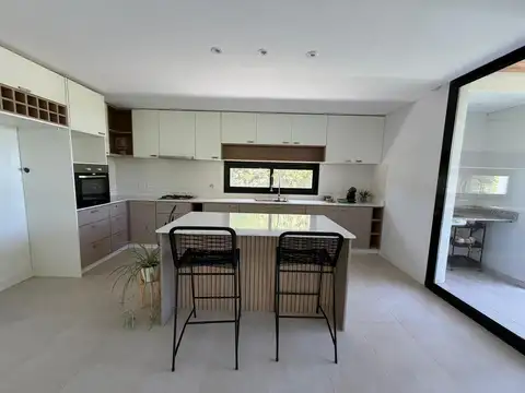 Casa en venta en Carpinchos Nordelta