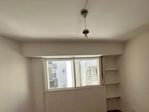 Oficina 2 ambientes con 1 baño