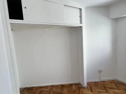 Oficina en Alquiler en La Lucila Vias / Libertador, USD 500