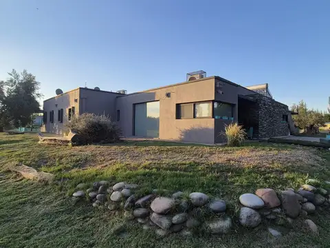 Complejo Hotelero - 4 Habitaciones - San Rafael