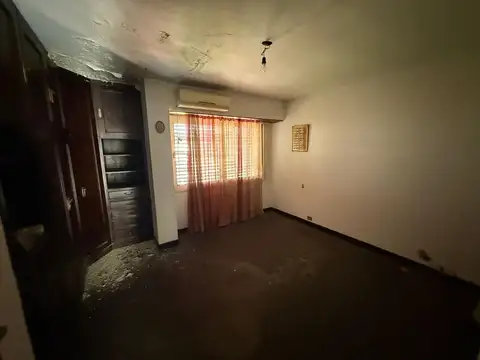 Zapiola 400, Piso -