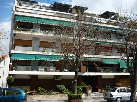 Bahía Blanca 3700, Piso 5