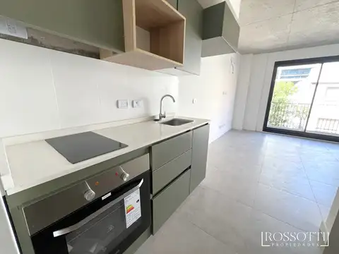 Monoambiente c/ balcón al frente - 27.40m2