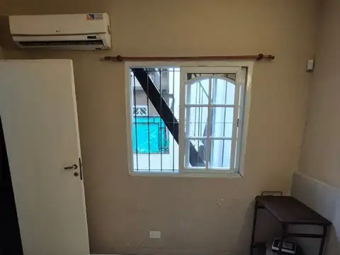 ALQUILER PH 2 AMBIENTES, PB EN GRAND BOURG 