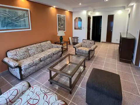Departamento en Alquiler al Este