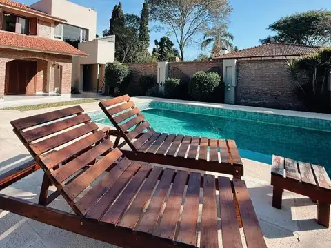 Casa 4 ambientes con 4 baños