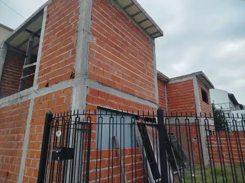 Casa en Venta en Villa Sarmiento, USD 160.000