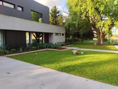 Casa en Alquiler Temporal de 3 dormitorios