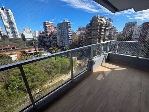 Departamento en ALQUILER PISO ALTO frente a Parque Las Heras