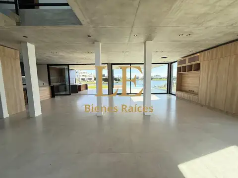 Casa en Venta al Noroeste