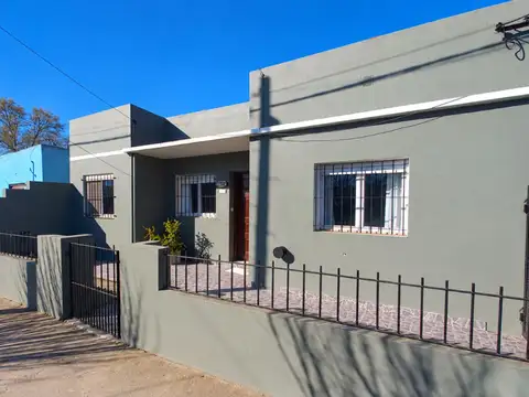 Venta casa 3 amb doble lote Chascomus