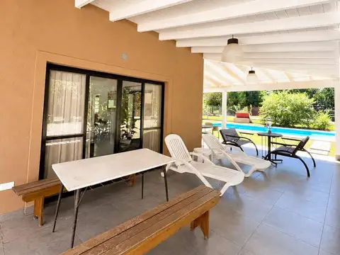 Casa en Venta al Este