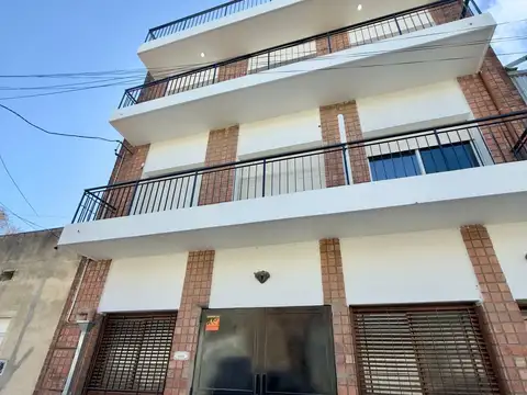 ALQUILER GALPON INDUSTRIAL + PH 3 AMB EN MUNRO