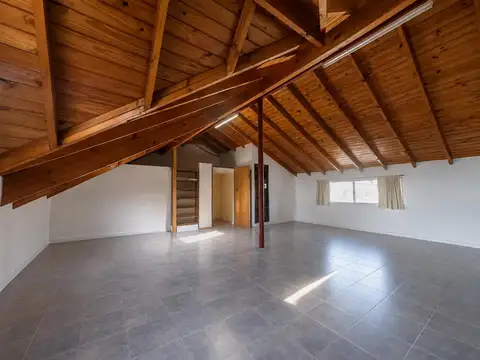 Depto Tipo Casa en Venta de 3 dormitorios