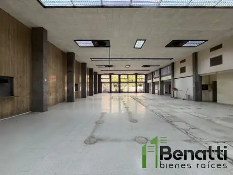 UNICA PROPIEDAD.VENTA EN BLOCK. 2 TERRENOS. LOCAL+OFIC+DPTOS