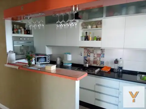 Departamento en venta - 2 dormitorios 1 baño - balcon - 65mts2 - Ramos Mejia