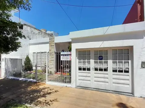 Casa en Venta en Villa Luzuriaga, USD 125.000