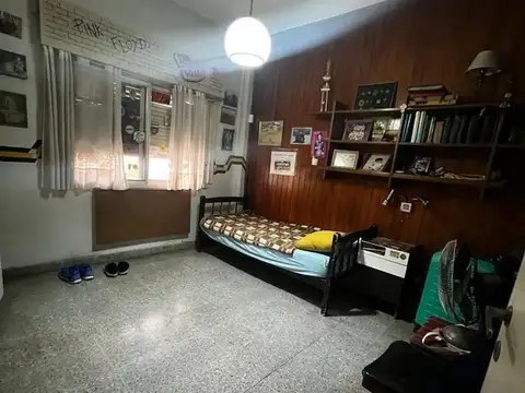 CASA EN VENTA FONDO LIBRE Y COCHERA - APTO CREDITO