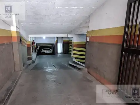 COCHERA EN LAS CAÑITAS