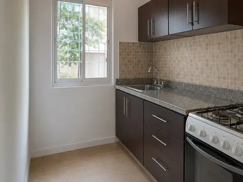 Depto Tipo Casa en Alquiler en Lomas de San Isidro, $ 700.000