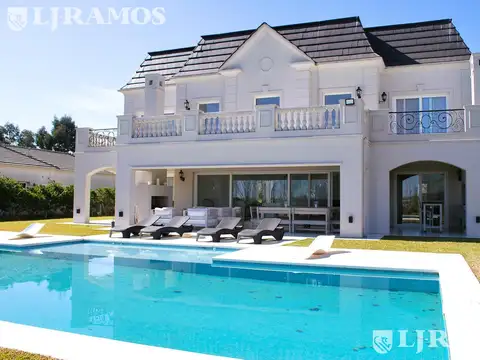 Casa en Venta de 4 dormitorios