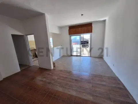 Avenida Italia 1100, Piso 1