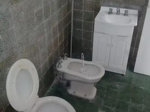 Local en Venta en Lanús Este, USD 150.000