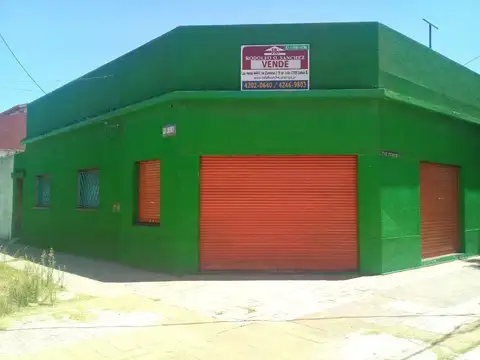 LOCAL con VIVIENDA EN ESQUINA