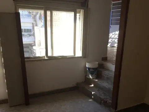 Depto Tipo Casa en Alquiler en Villa Pueyrredon, $ 700.000