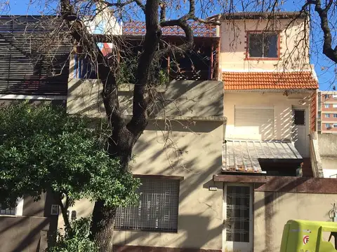 PH 2 1/2 AMBIENTES  PLANTA ALTA