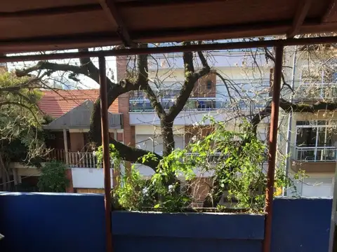 Depto Tipo Casa 2 ambientes con 1 baño