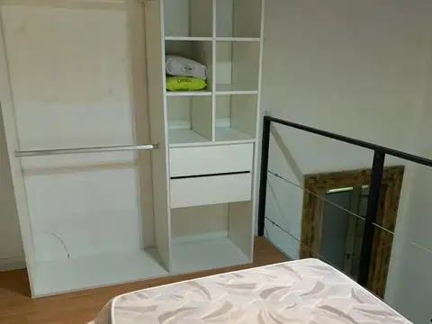 Teniente General Juan Domingo Perón 1200, Piso PB
