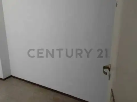 14 47 y 48 700, Piso 0