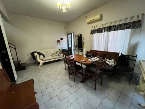 Depto Tipo Casa 3 ambientes con 1 baño