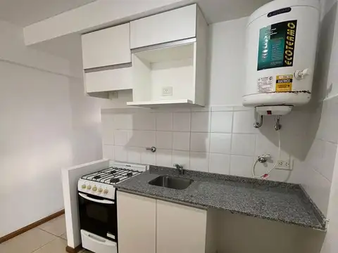 Departamento en Alquiler en Arroyito, $ 350.000