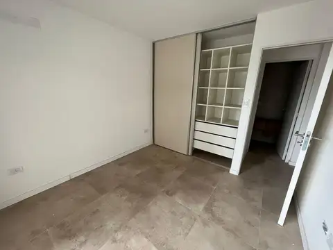 VENTA DEPARTAMENTO DE DOS AMBIENTES EN WILDE