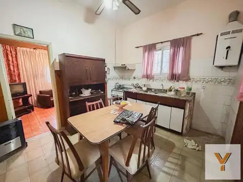 Casa 3 ambientes con 1 baño