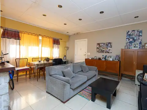VENTA CASA 6 AMB. JARDIN VILLA SARMIENTO PERMUTA