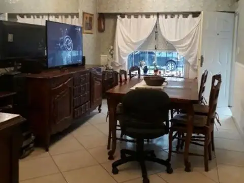 DEPARTAMENTO 2 AMBIENTES CON COCHERA APTO CREDITO