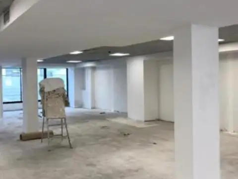 25 de Mayo e/ Sarmiento y General Perón