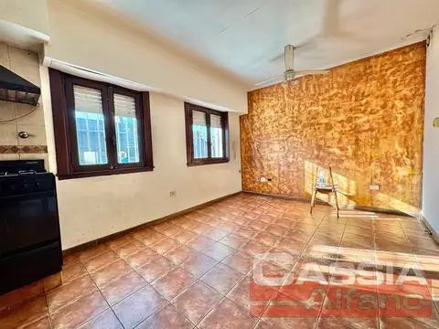 Depto Tipo Casa en Alquiler 35 años
