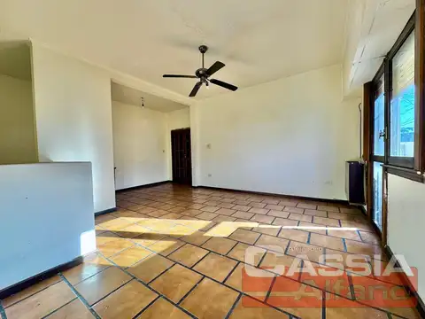 Depto Tipo Casa en Alquiler de 2 dormitorios