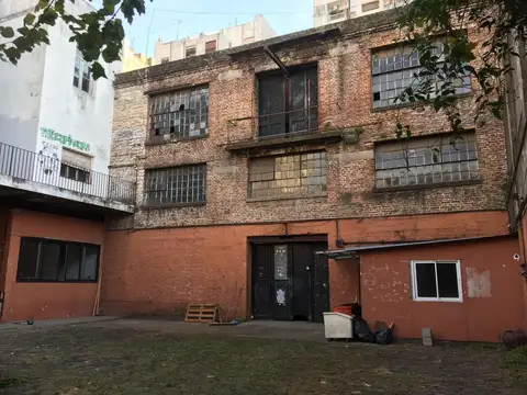 LOCAL-GALPON- DEPOSITO 1400 M2 VENEZUELA 2587